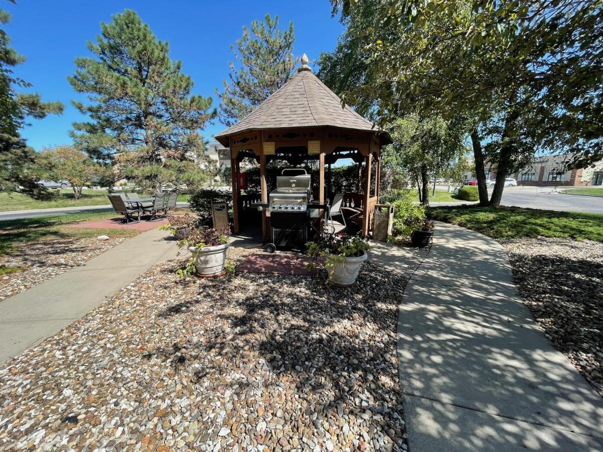 Mainstay Suites - Wichita Ne Exterior photo
