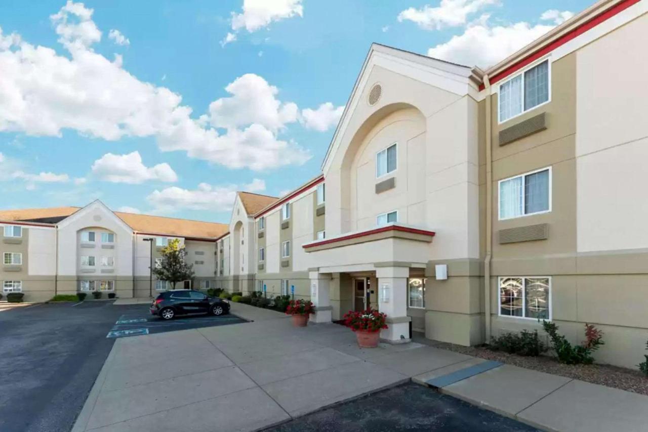 Mainstay Suites - Wichita Ne Exterior photo